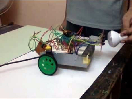 OBJECT TRACKER BOT