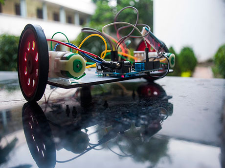 VOICE CONTROLLED BOT